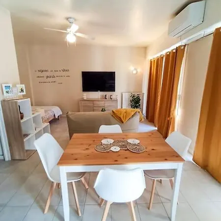 Proche Centre & Proximite Appartement *